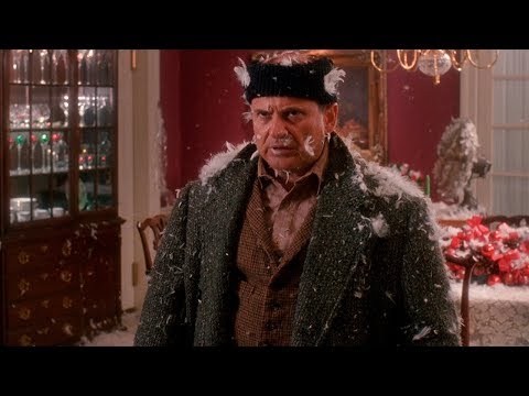 Üksinda kodus 2 seiklused maskeerisid Marv-i kaasosalise sulgedega. Mehe eesnimi pildil.